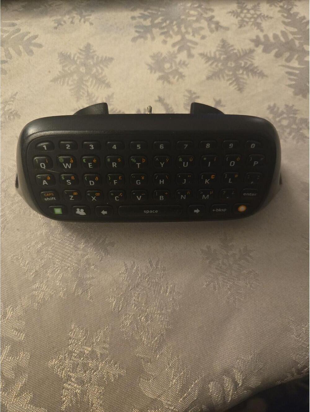 Microsoft Xbox 360 Chatpad Messenger Keyboard Attachment